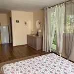 Дом отдыха Peaceful Summer House With Garden Near The Kabakum ,