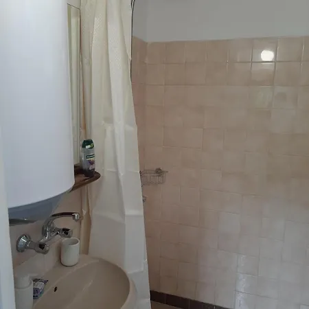 A Charming And Peaceful Summer 400m From The Sea Várna