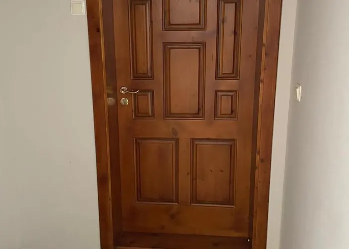 A Charming And Peaceful Summer 400m From The Sea Semesterbostad Varna